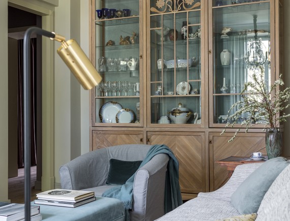 Книжный шкаф Карло