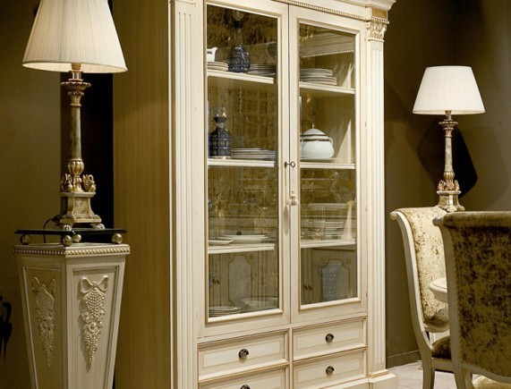 Книжный шкаф Валуа