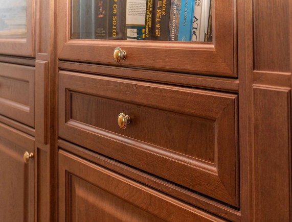 Книжный шкаф Юстиниан