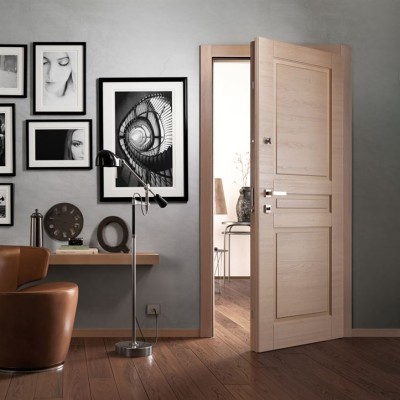 Дверь Болей