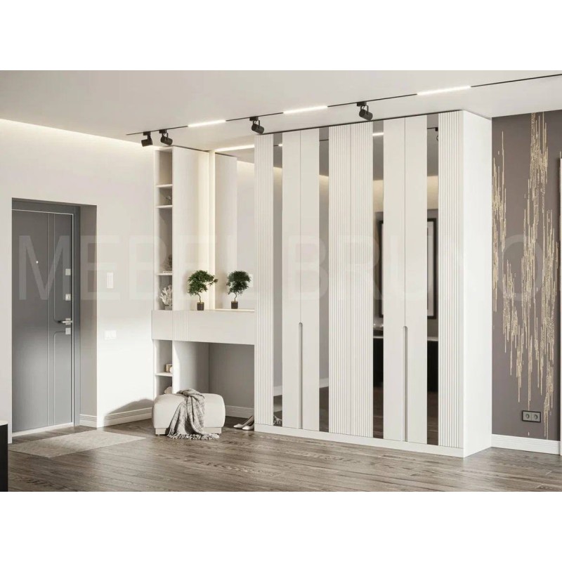 Прихожая Тэсс