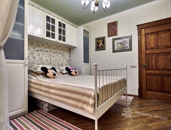 Спальня Аими