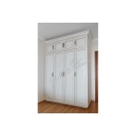 Спальня Кармен в классическом стиле 