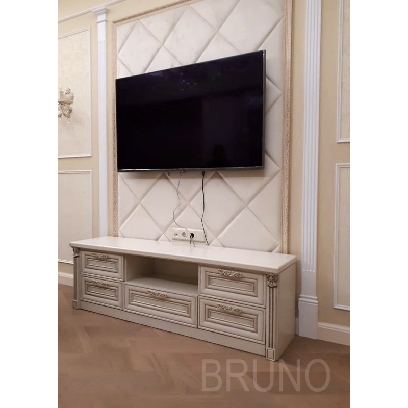 Частный проект мебели на заказ  “Классическая спальня"