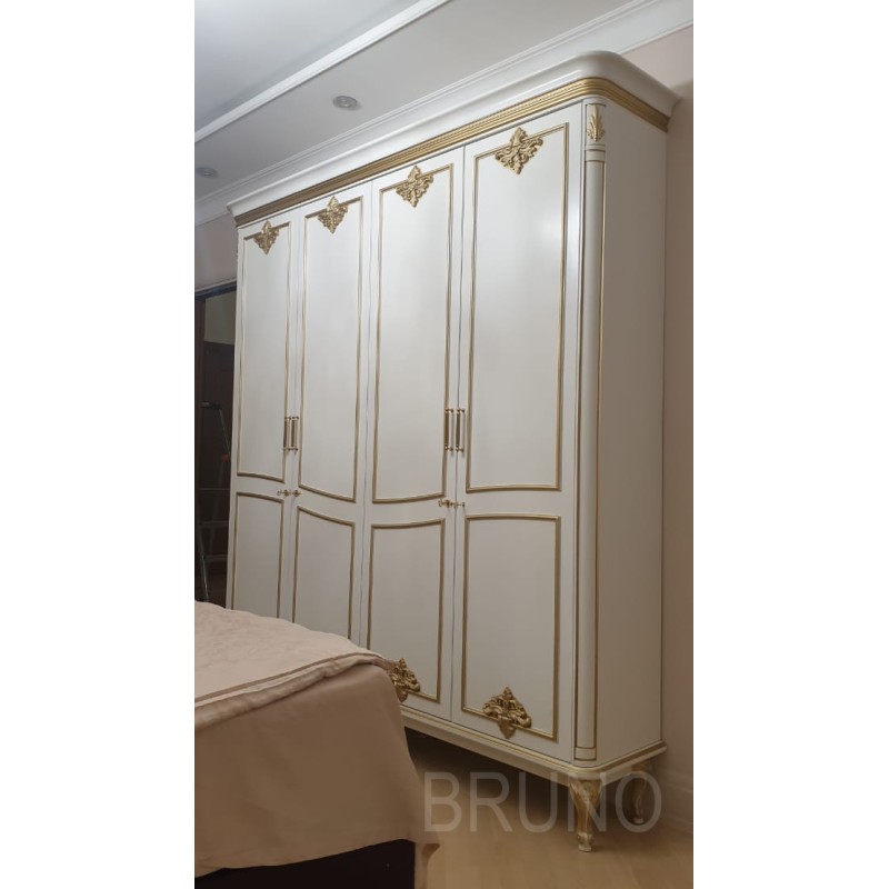 Частный проект "Дамский шкафчик"